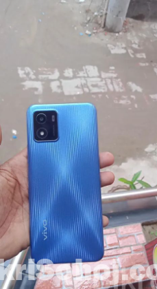 Vivo y01